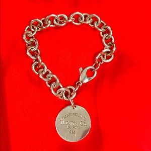 Return to Tiffany bracelet